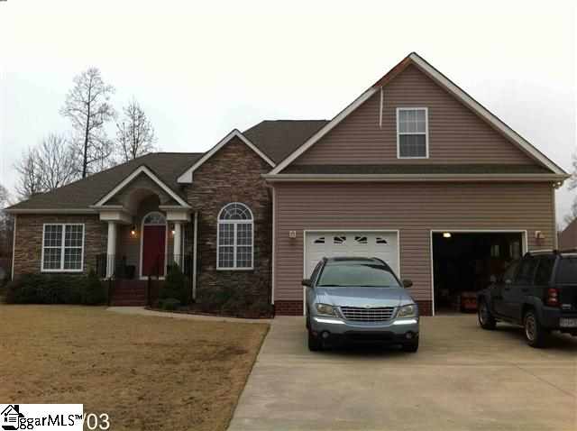 207 Forked Oak Way Fountain Inn, SC 29644 - Photo 1 of 1