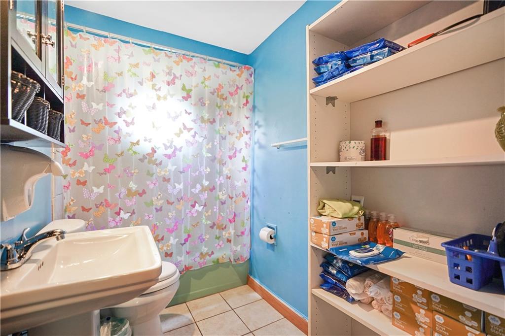 1410 Prospect Road Pittsburgh, PA 15227 - Photo 8 of 16 Gallery Image 8