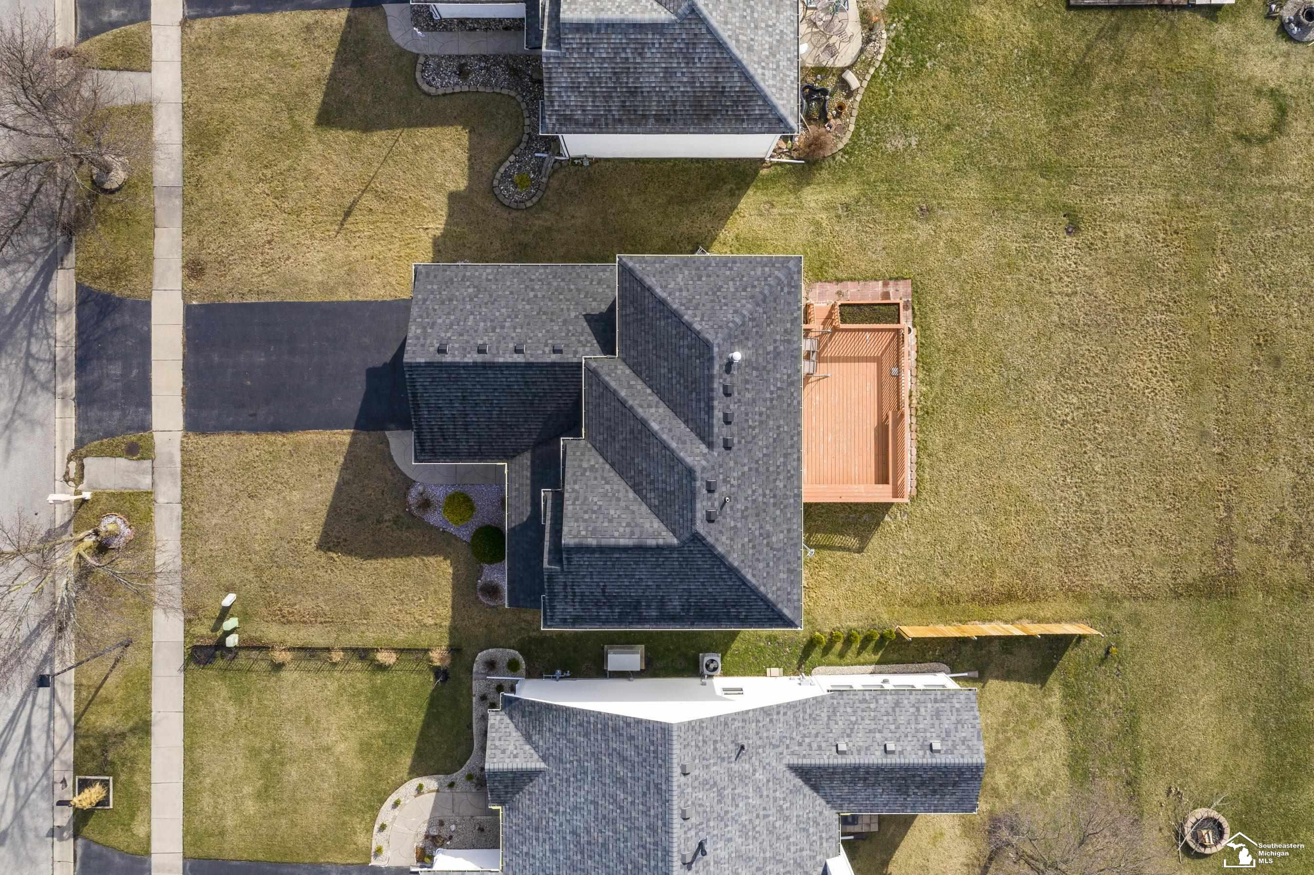 821 Hunting Creek Road Temperance, MI 48182 - Photo 38 of 39 50169842-0b507e5e-143e-4c0e-ab83-ec0b28b620a7.JPG