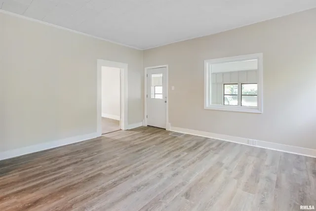 $115,000 | 208 South 10th Street, Herrin, IL 62948