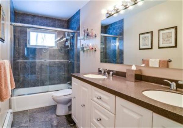 59 Temi Road Holliston, MA 01746 - Photo 8 of 11 Gallery Image 8
