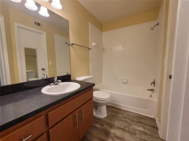 $1,675 | 421 Fountainhead Circle, Unit 213, Kissimmee, FL 34741