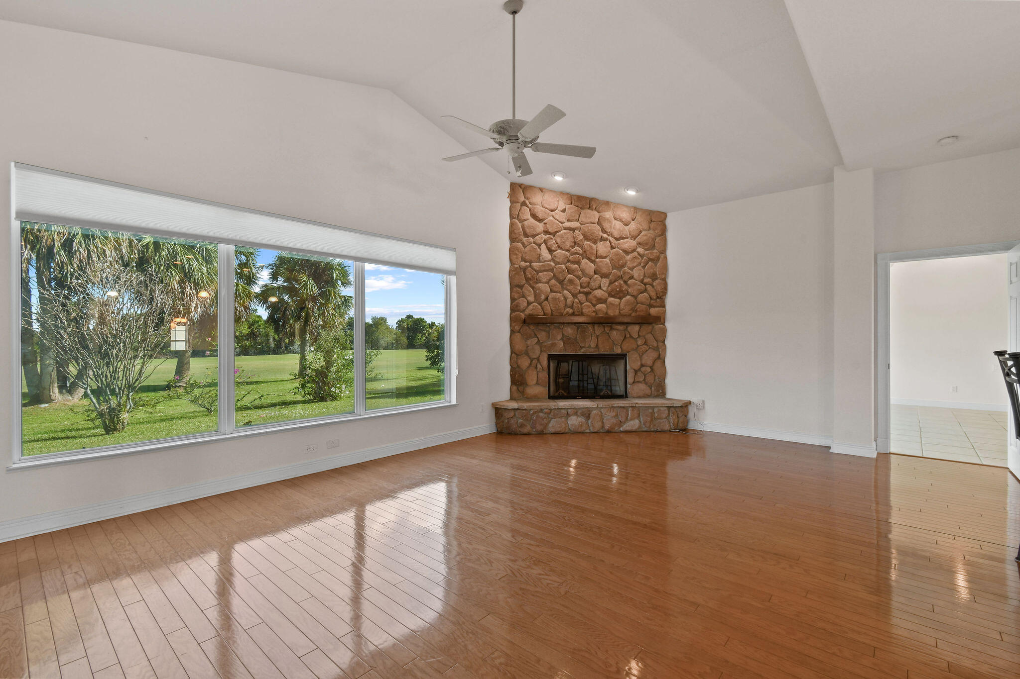 4354 Gator Trace Circle Fort Pierce, FL 34982 - Photo 24 of 58 Family Room (18)