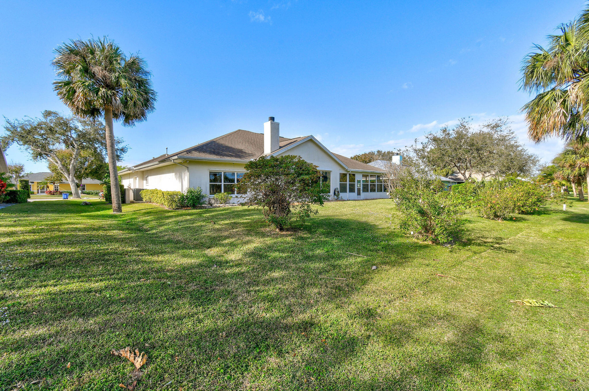 4354 Gator Trace Circle Fort Pierce, FL 34982 - Photo 7 of 58 Rear of Home 3