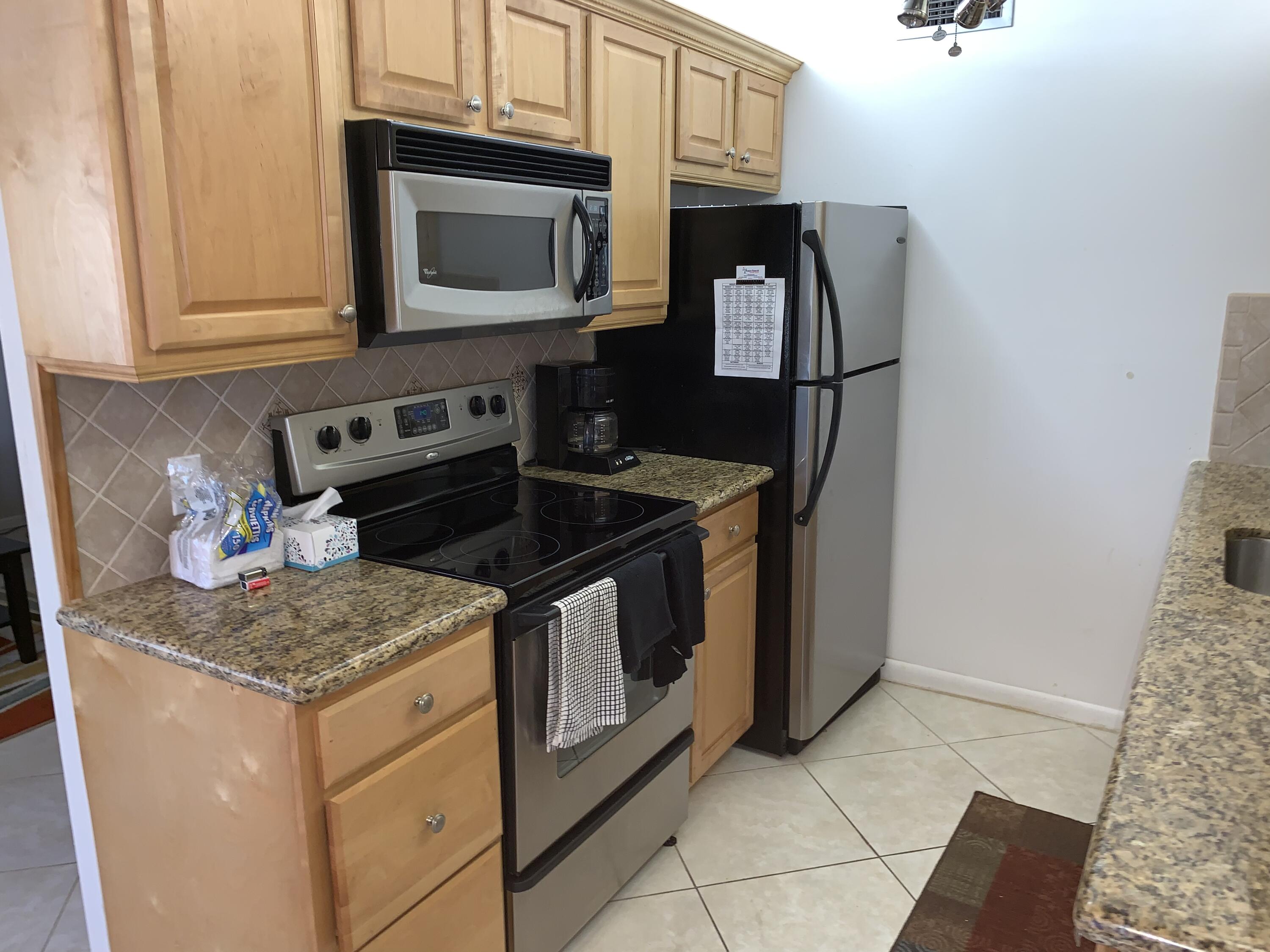 3015 Cornwall East Boca Raton, FL 33434 - Photo 16 of 28 IMG_0111