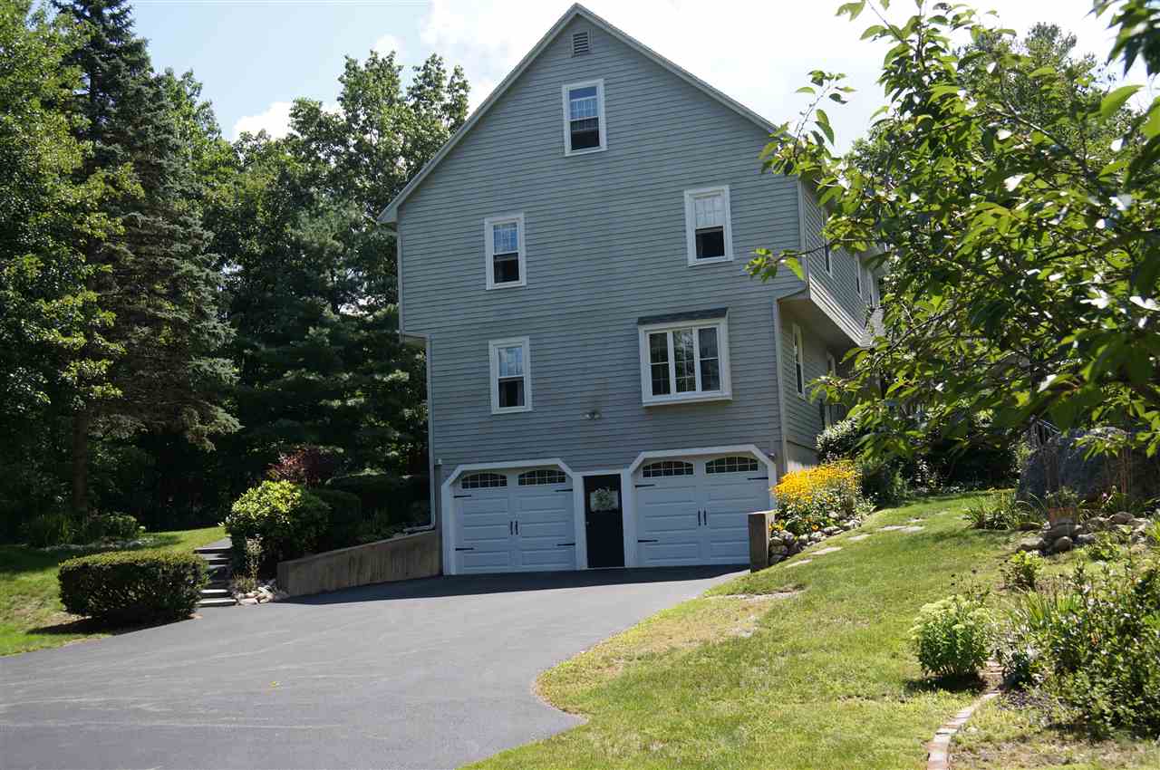 27 Lawson Farm Road Londonderry, NH 03053 - Photo 3 of 40