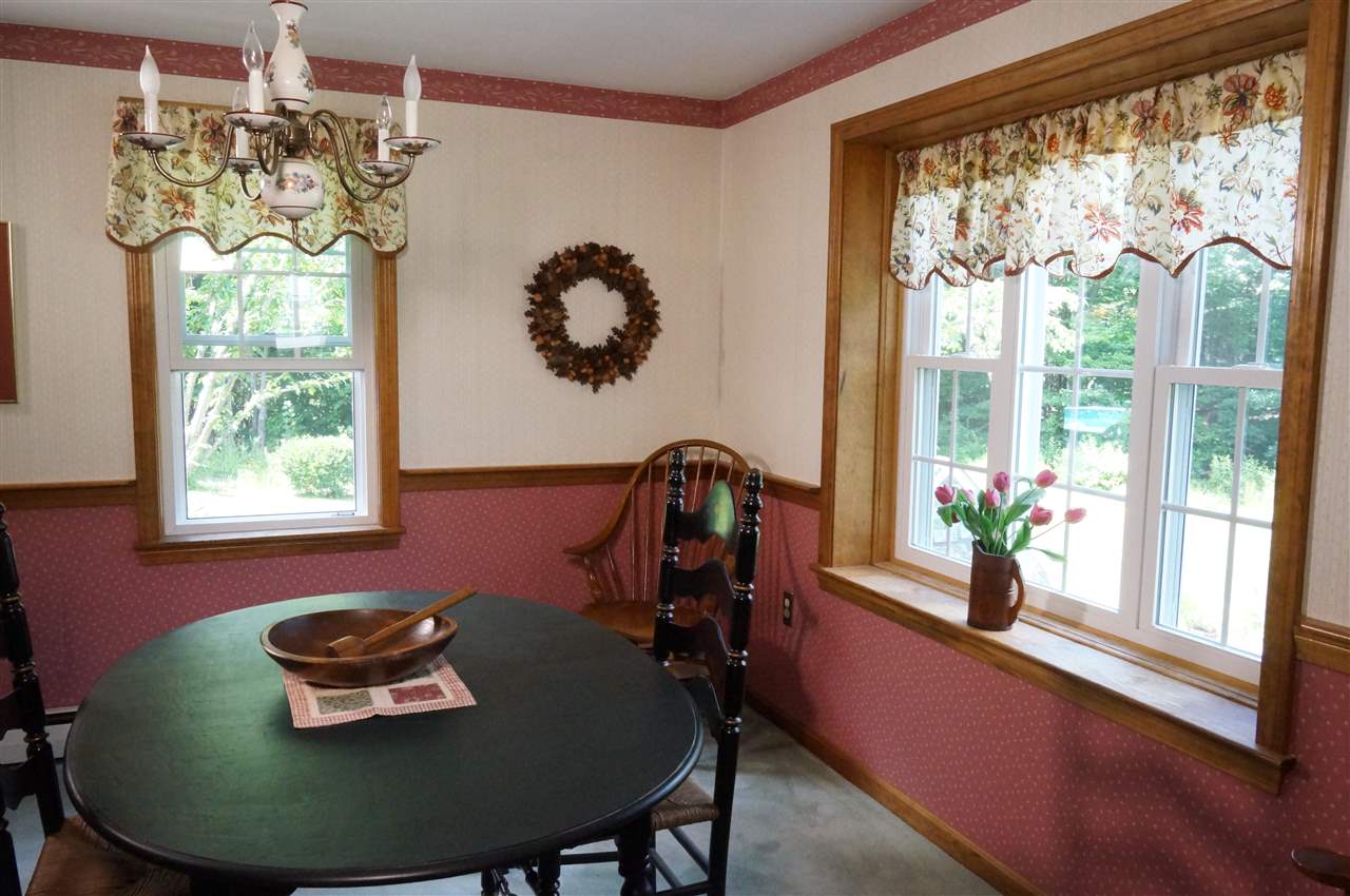 27 Lawson Farm Road Londonderry, NH 03053 - Photo 21 of 40