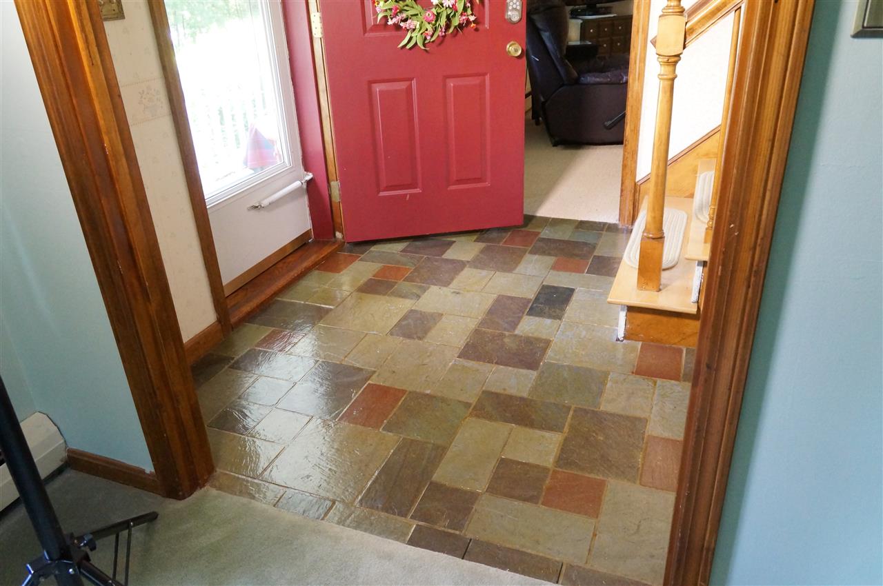 27 Lawson Farm Road Londonderry, NH 03053 - Photo 25 of 40