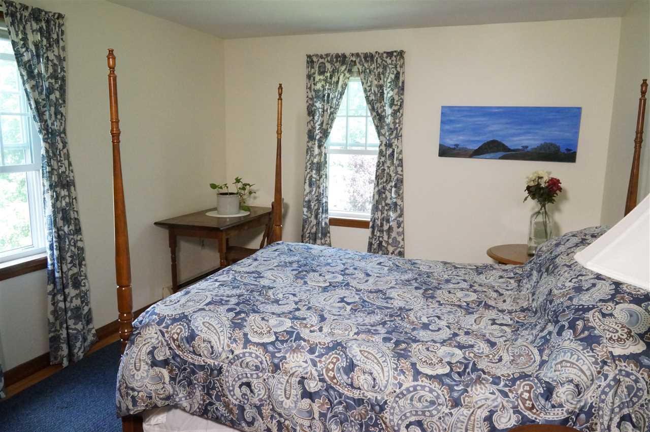 27 Lawson Farm Road Londonderry, NH 03053 - Photo 30 of 40