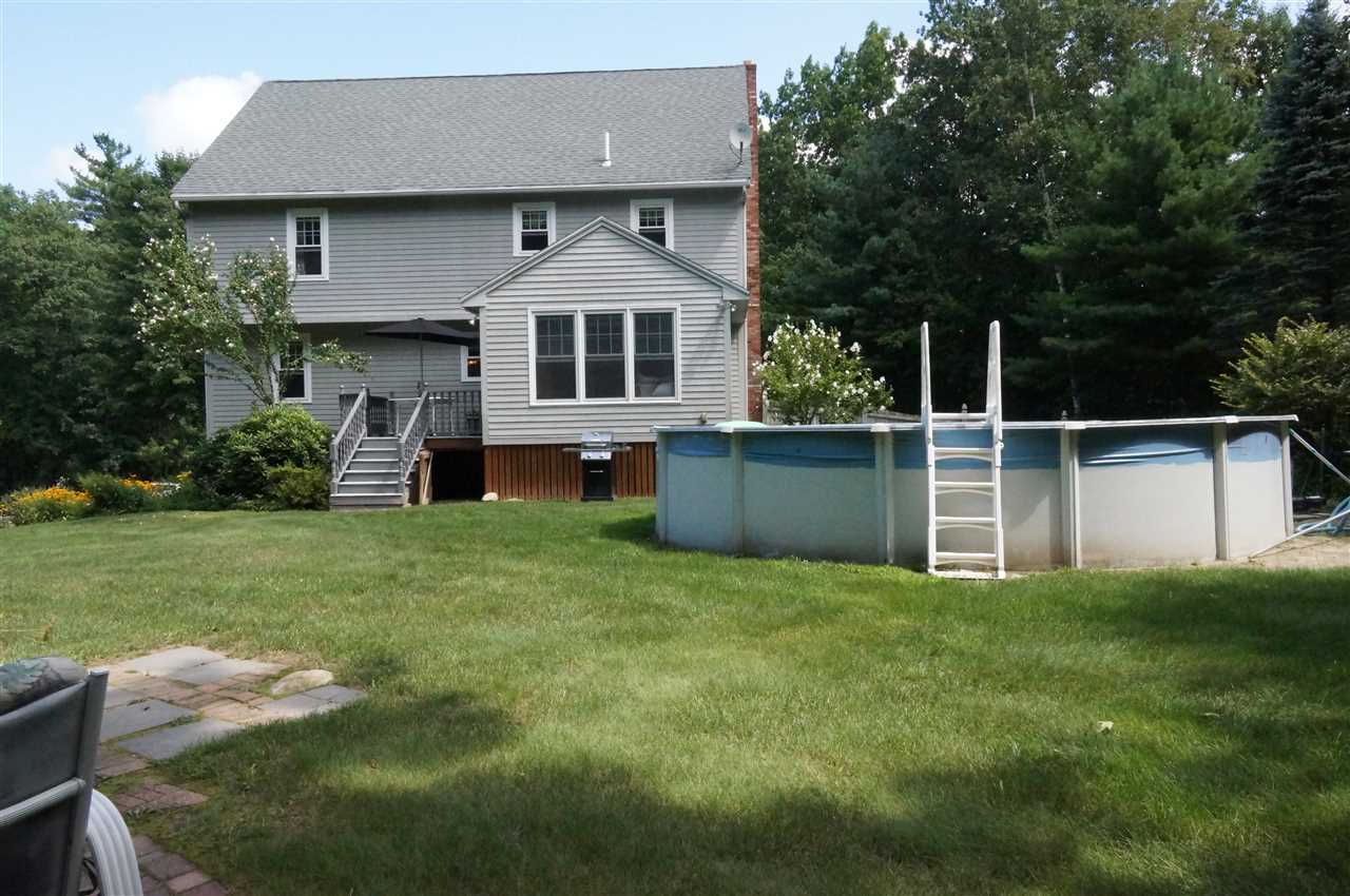 27 Lawson Farm Road Londonderry, NH 03053 - Photo 9 of 40