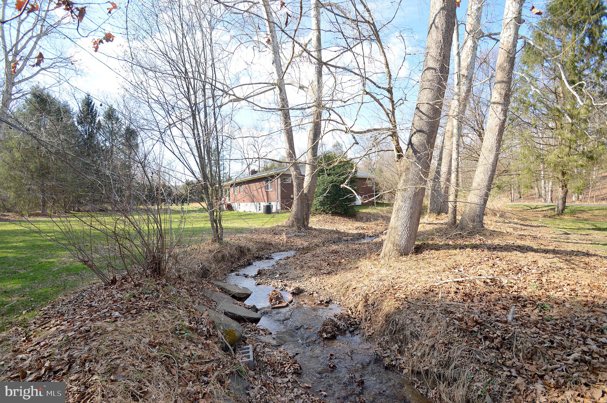 3150 New Hope Road Berkeley Springs, WV 25411 - Photo 6 of 62 Gallery Image 6