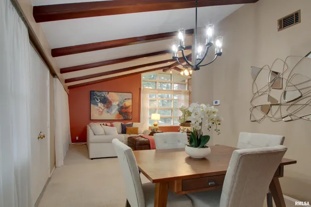 $287,500 | 328 Lincoln Hill Northwest, Quincy, IL 62301