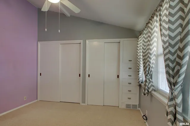 $289,900 | 328 Lincoln Hill Northwest, Quincy, IL 62301