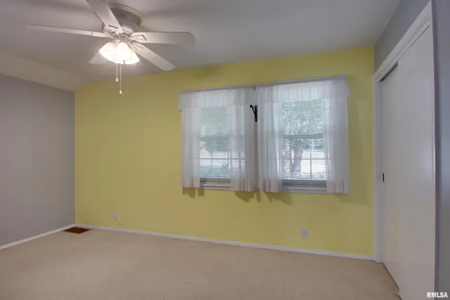 $287,500 | 328 Lincoln Hill Northwest, Quincy, IL 62301