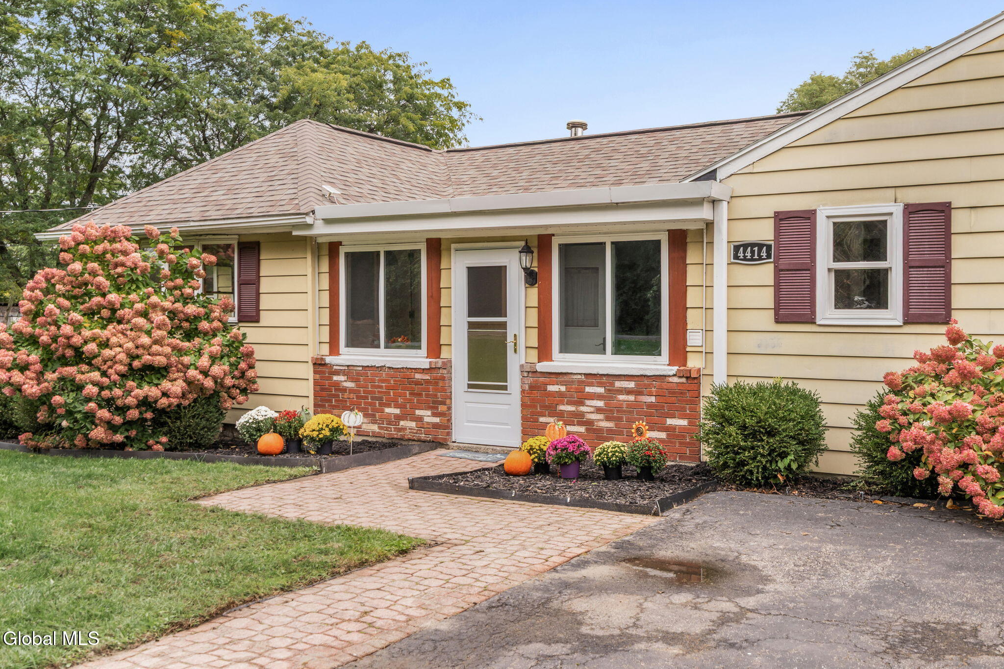 4414 Frederick Road Guilderland, NY 12009 - Photo 2 of 56 4-web-or-mls-4414-frederick-rd