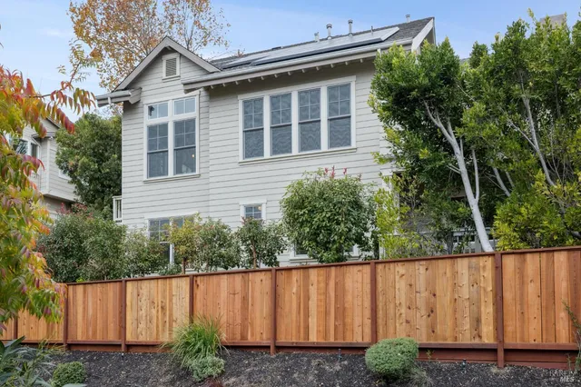 $1,895,000 | 39 Baywood Terrace, San Rafael, CA 94901