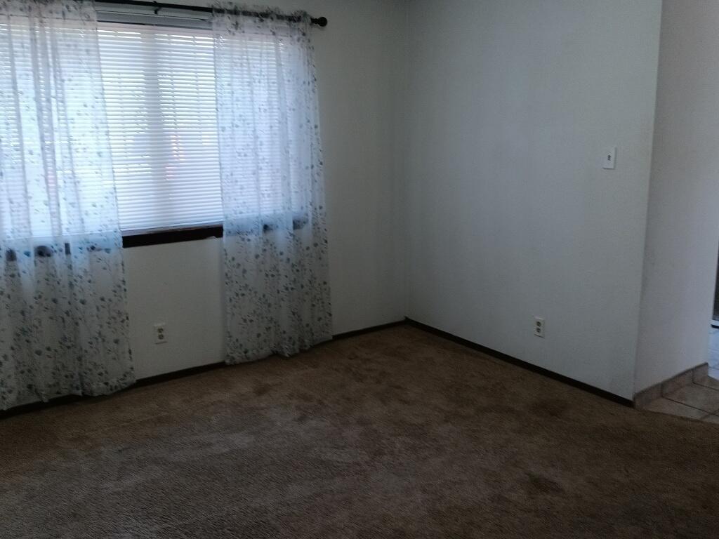 2313 Raymac Road Southwest Albuquerque, NM 87105 - Photo 5 of 14 Gallery Image 5