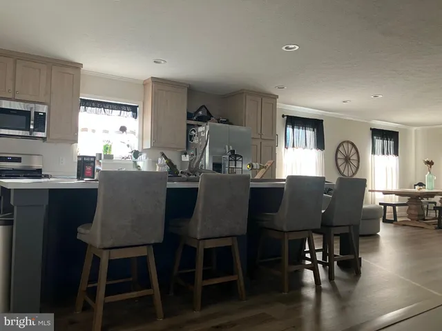 $194,000 | 113 Mountain Village Drive, Macungie, PA 18062