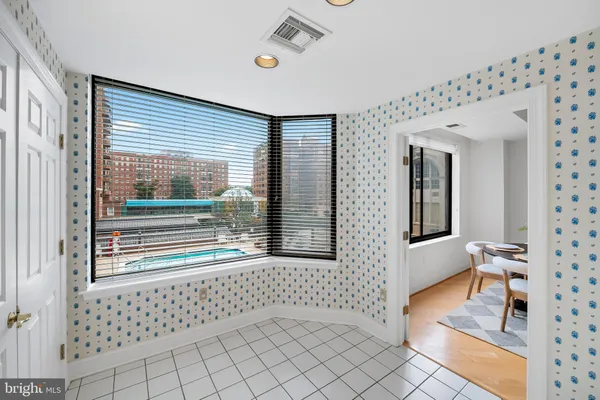 $317,700 | 3704 North Charles Street, Unit 303, Baltimore, MD 21218