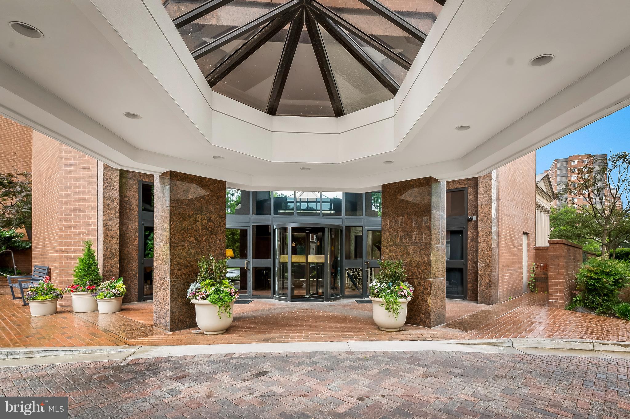 3704 North Charles Street, Unit 303 Baltimore, MD 21218 - Photo 4 of 49