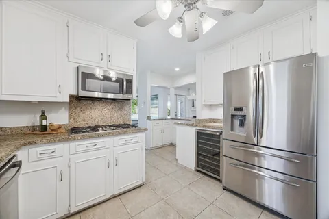 $729,000 | 7902 Windswept Lane, Houston, TX 77063