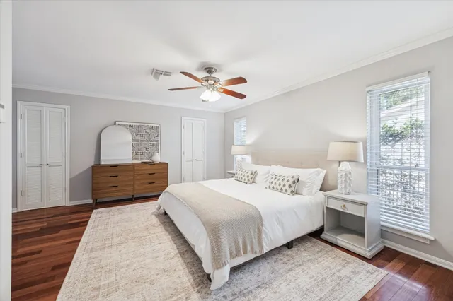 $729,000 | 7902 Windswept Lane, Houston, TX 77063