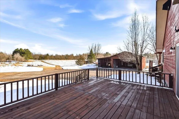 $359,900 | W8731 Ember Avenue, Oxford, WI 53952