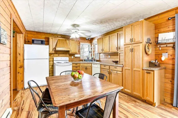 $359,900 | W8731 Ember Avenue, Oxford, WI 53952