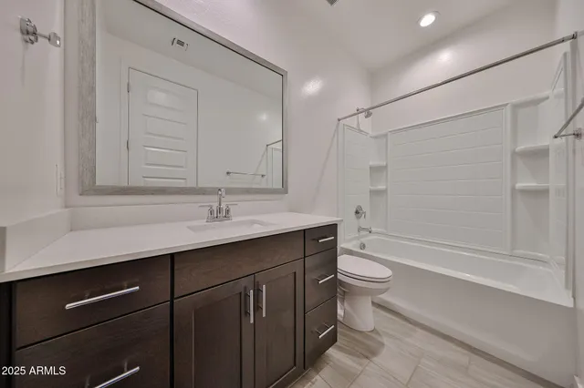 $1,895 | 16828 West Evergreen Road, Waddell, AZ 85355