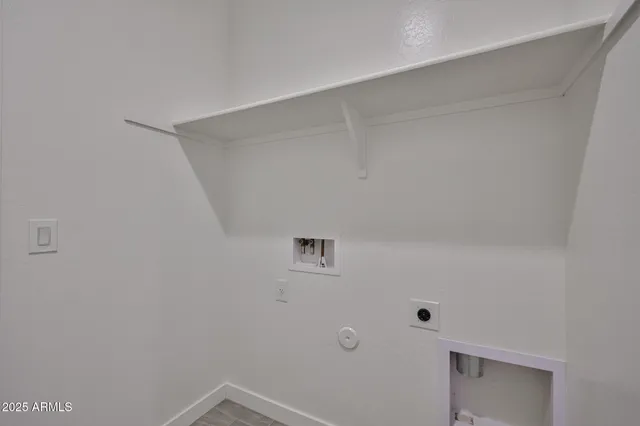 $1,895 | 16828 West Evergreen Road, Waddell, AZ 85355