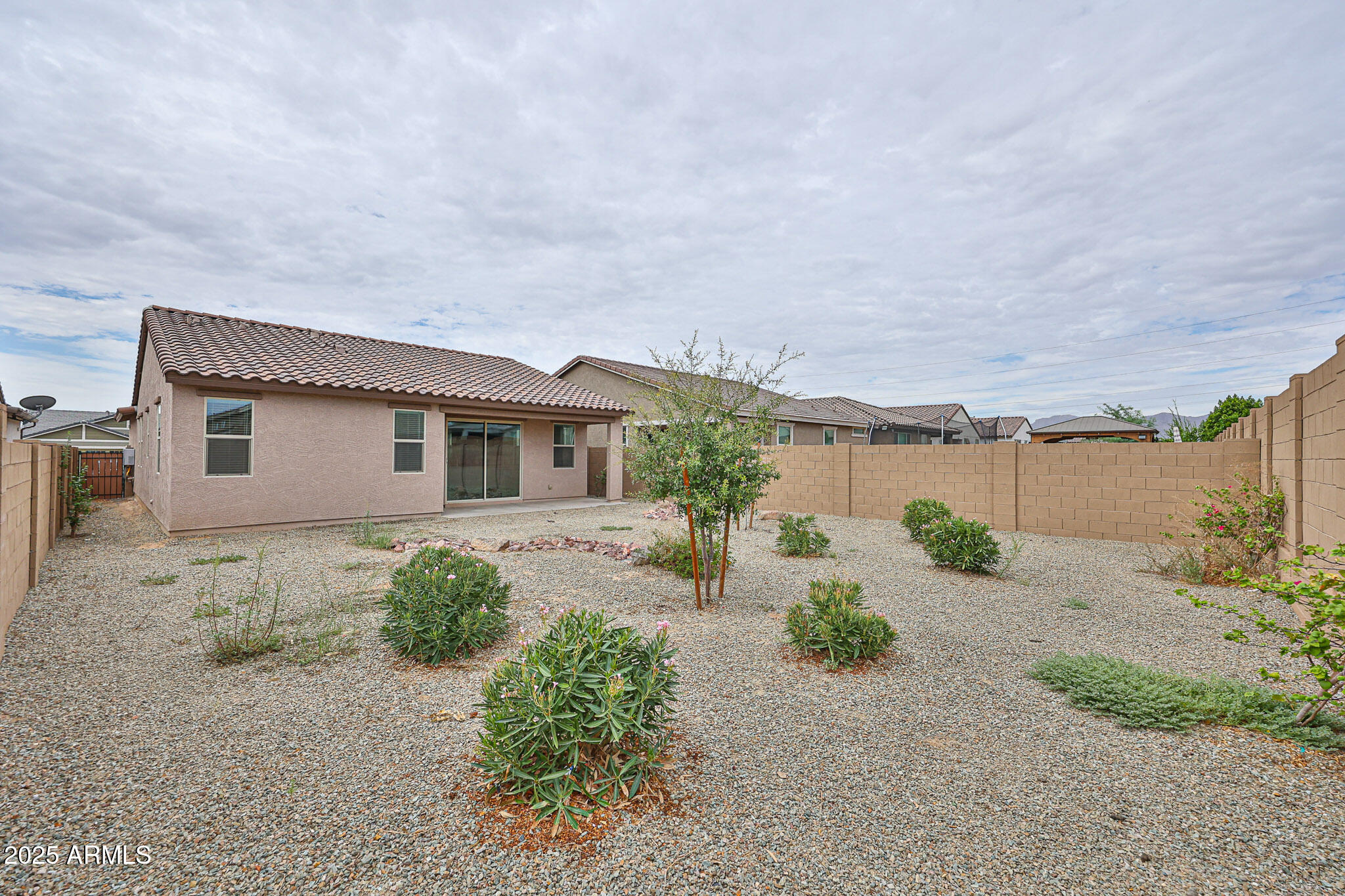 16828 West Evergreen Road Waddell, AZ 85355 - Photo 32 of 32 C (6)