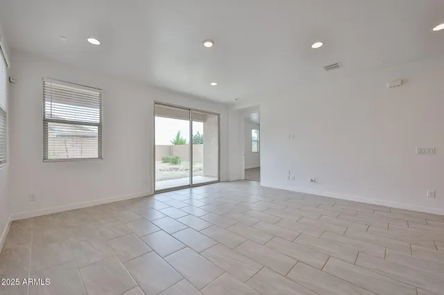 $1,895 | 16828 West Evergreen Road, Waddell, AZ 85355