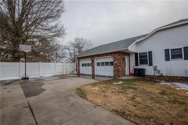 $374,900 | 5 Nicklaus Lane, Waynesburg, PA 15370