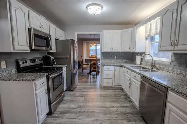 $374,900 | 5 Nicklaus Lane, Waynesburg, PA 15370