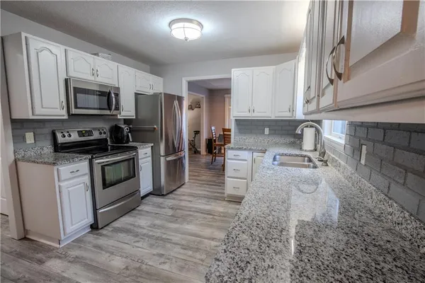 $374,900 | 5 Nicklaus Lane, Waynesburg, PA 15370