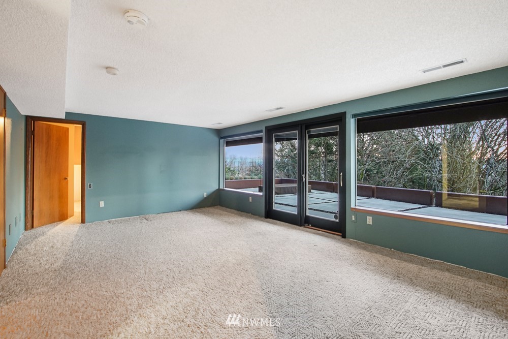 11424 Karshner Road East Edgewood, WA 98372 - Photo 12 of 25