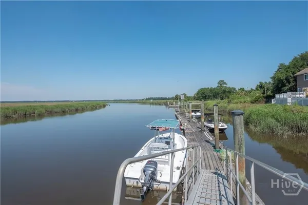 $1,600 | 12300 Apache Avenue, Unit 311, Savannah, GA 31419