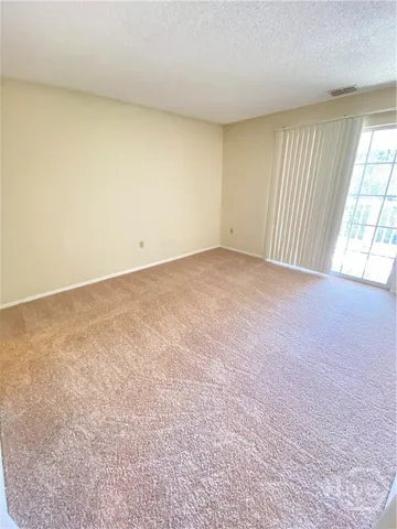 $1,600 | 12300 Apache Avenue, Unit 311, Savannah, GA 31419