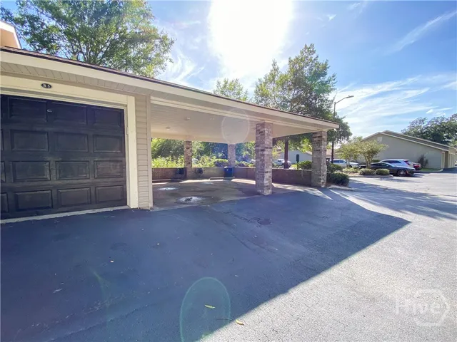 $1,600 | 12300 Apache Avenue, Unit 311, Savannah, GA 31419