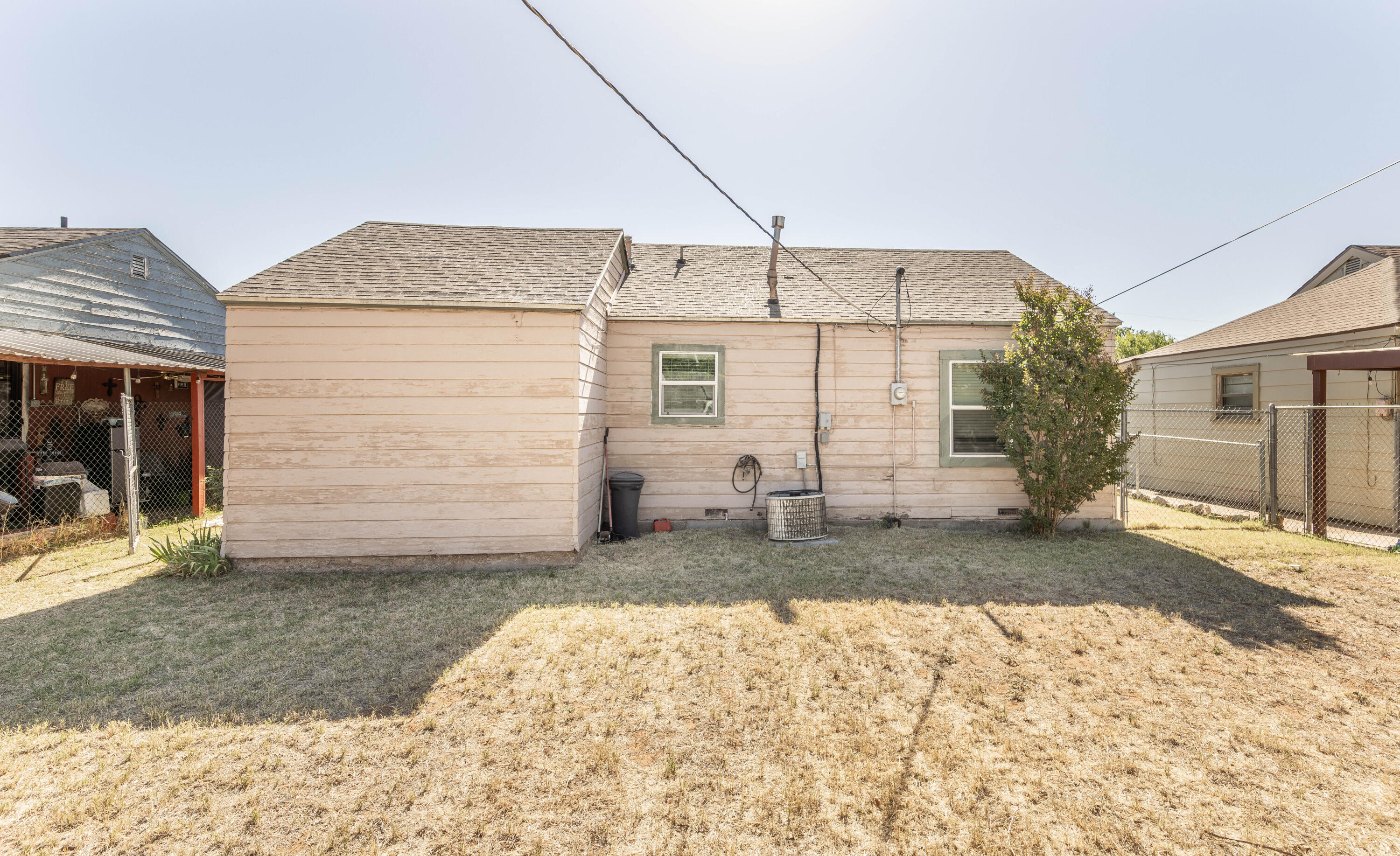 110 Uvalde Avenue Lubbock, TX 79415 - Photo 12 of 15 a view of a house with a yard