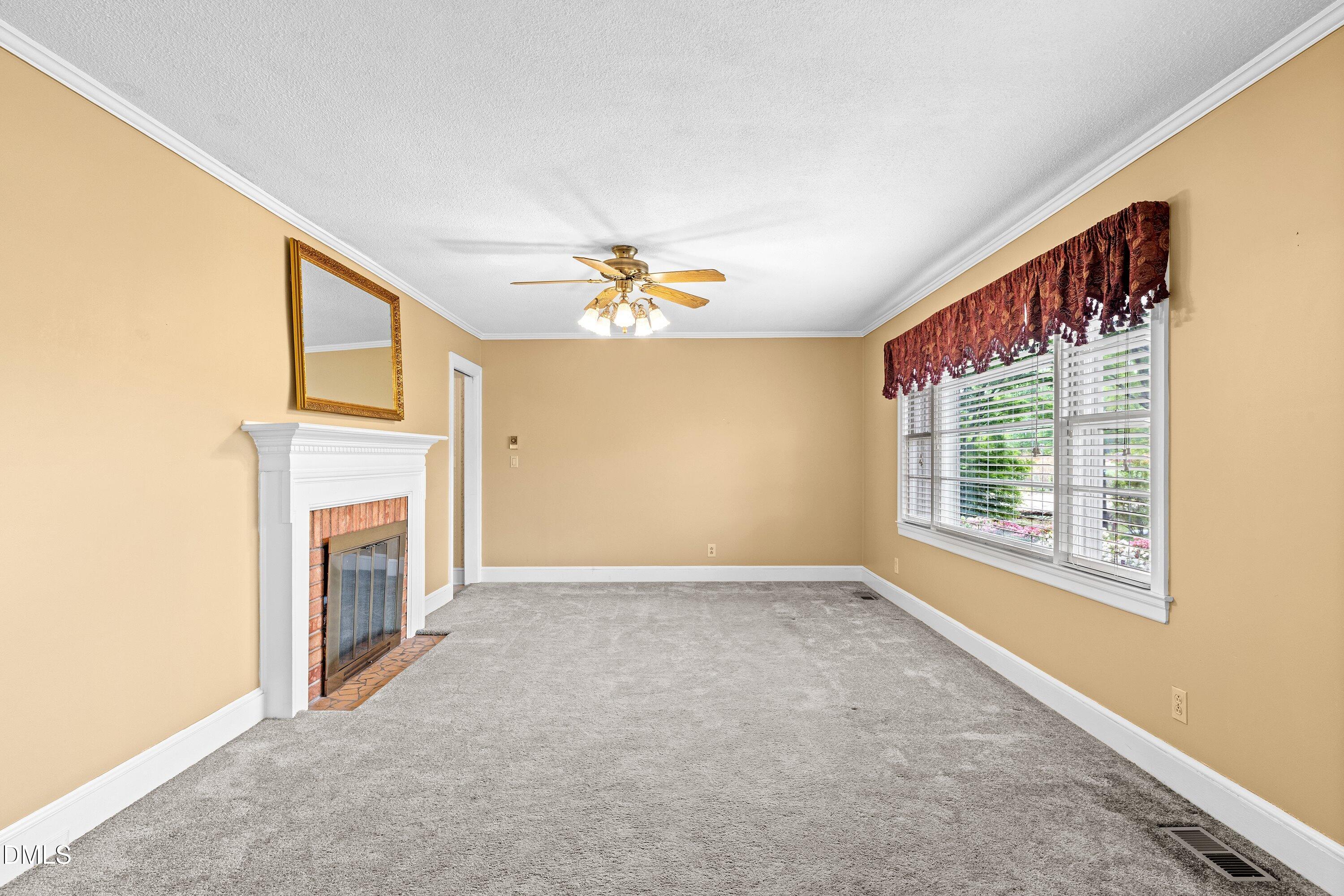 8413 Fayetteville Road, Unit 14 Raleigh, NC 27603 - Photo 12 of 55 Family, Dining or flex rooms