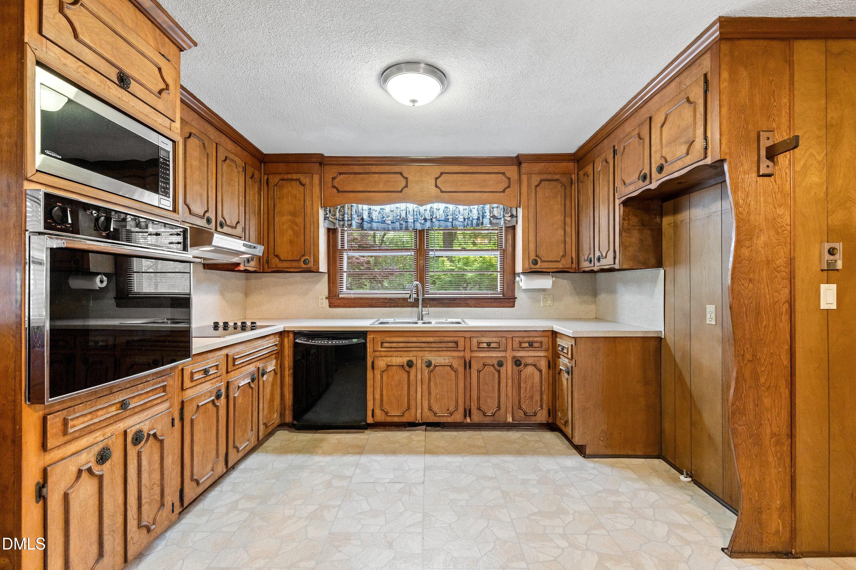 8413 Fayetteville Road, Unit 14 Raleigh, NC 27603 - Photo 14 of 55 spacious kitchen