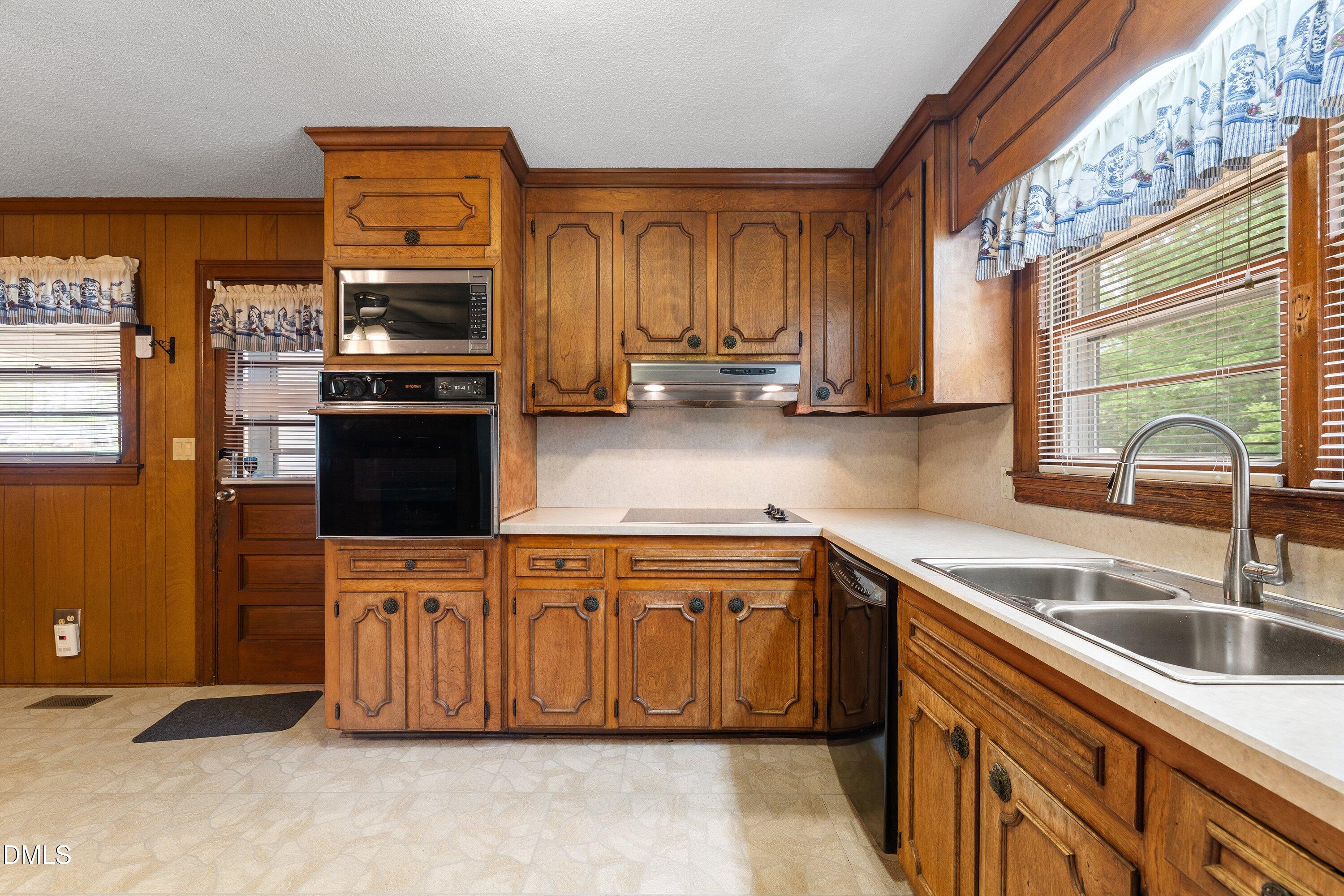 8413 Fayetteville Road, Unit 14 Raleigh, NC 27603 - Photo 17 of 55 another view