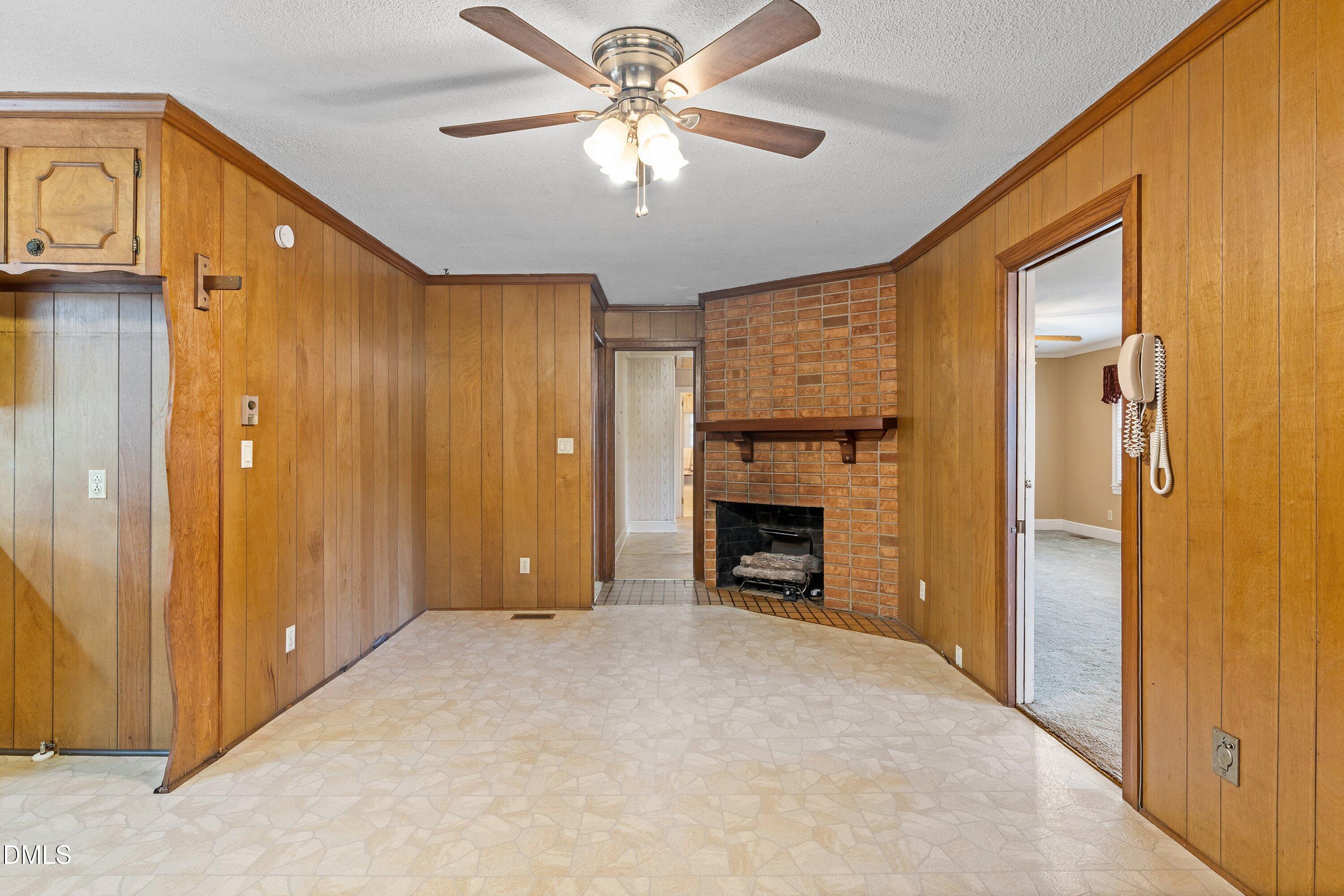 8413 Fayetteville Road, Unit 14 Raleigh, NC 27603 - Photo 21 of 55 morning room or den