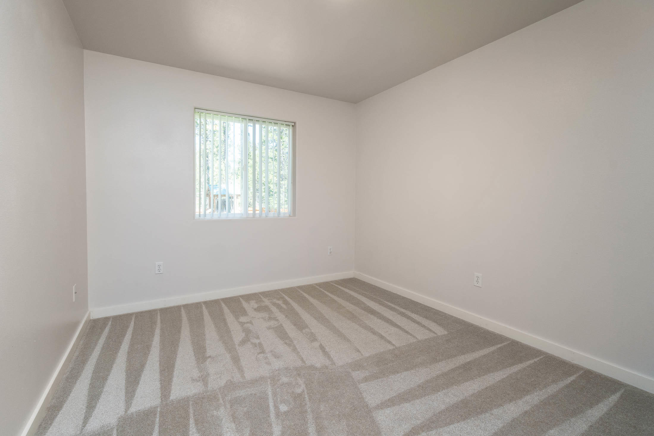 17089 Norwalk Road Bend, OR 97707 - Photo 16 of 28 17089 Norwalk 10