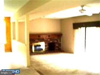 17 Woodbrook Road Voorhees, NJ 08043 - Photo 4 of 5 Family Room