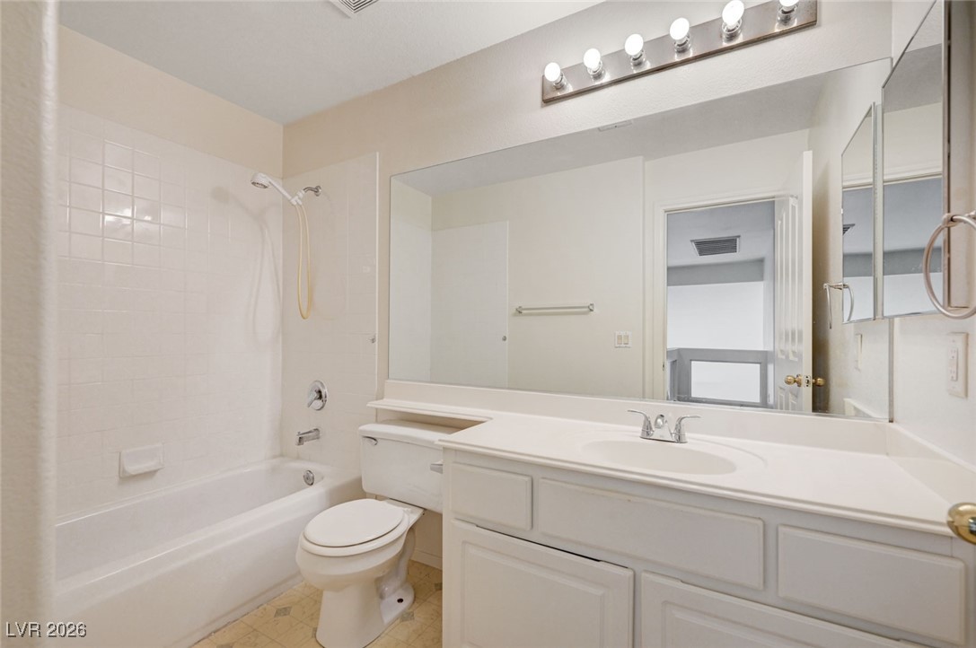 3901 Triora Street Las Vegas, NV 89129 - Photo 29 of 42 Full bathroom featuring shower / washtub combination and vanity