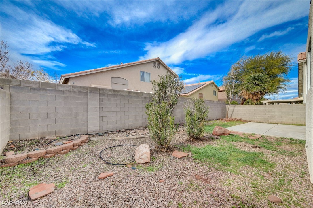 3901 Triora Street Las Vegas, NV 89129 - Photo 41 of 42 View of fenced backyard