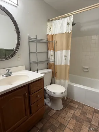 $179,900 | 4173 Burningtree Road, Clay, NY 13090