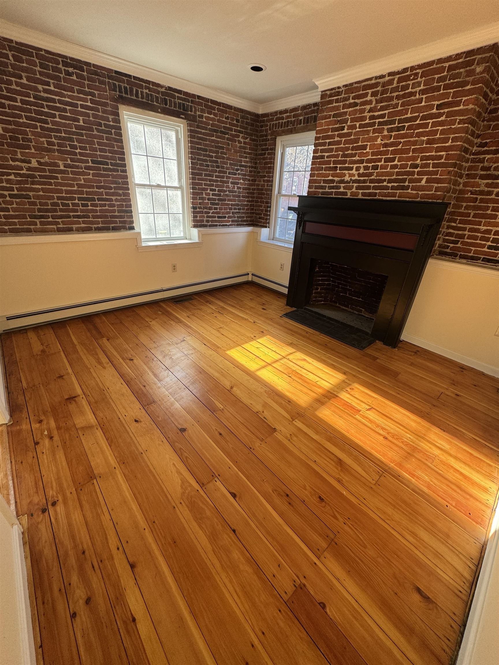 119 West Merrimack Street, Unit 1 Manchester, NH 03101 - Photo 7 of 16